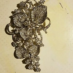 Brooch